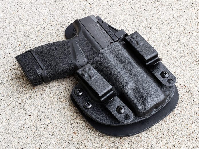 article-crossbreed-reckoning-hellcat-holster-1