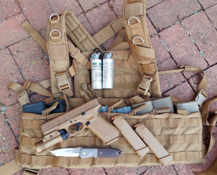 nightstick-weaponlight-Glock-19x-6 Nightstick TWM30