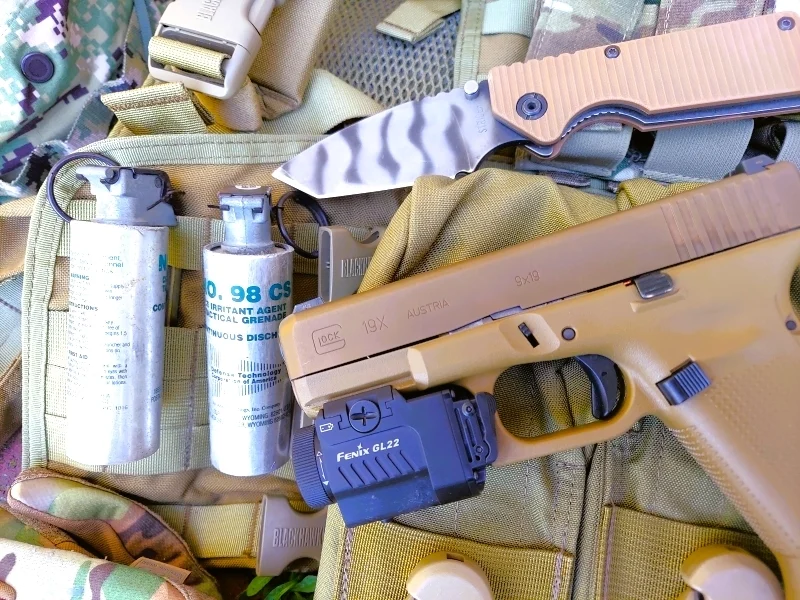 Fenix GL22 on Eagle Carrier