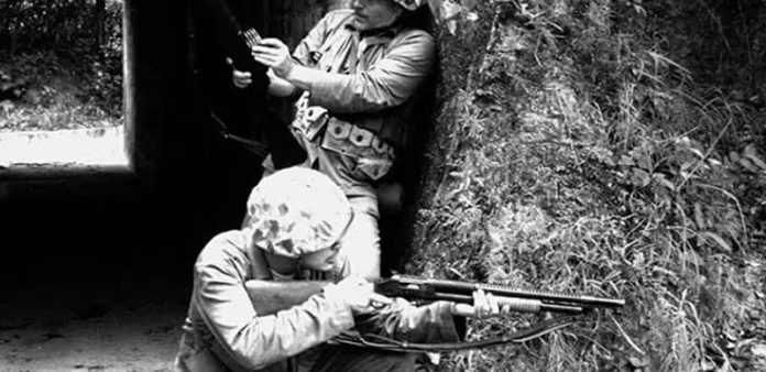 1897-Winchester-trench-gun-WWII-marines