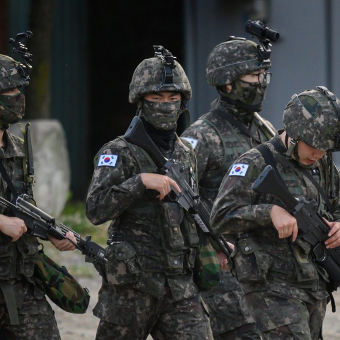 north-korea-south-korea-army-military-border