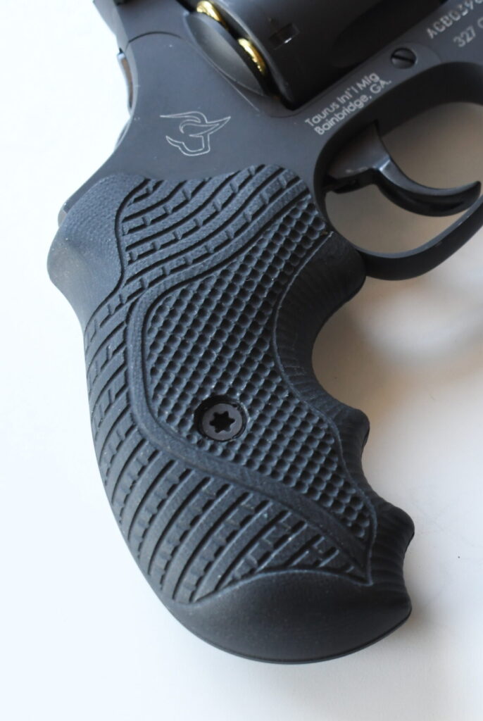 Taurus 327 Defender TORO LOK Grips