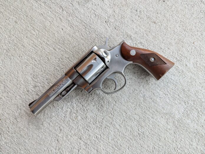 PXL_20241127_221738263