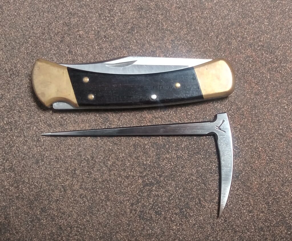 MicroDickPick and Buck 110